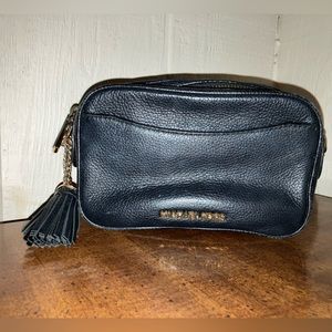 Michael Kors leather crossbody/fannypack
